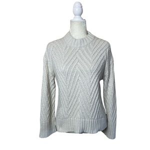 A New Day Target Ivory Crew Neck Long Sleeve Sweater Size Small